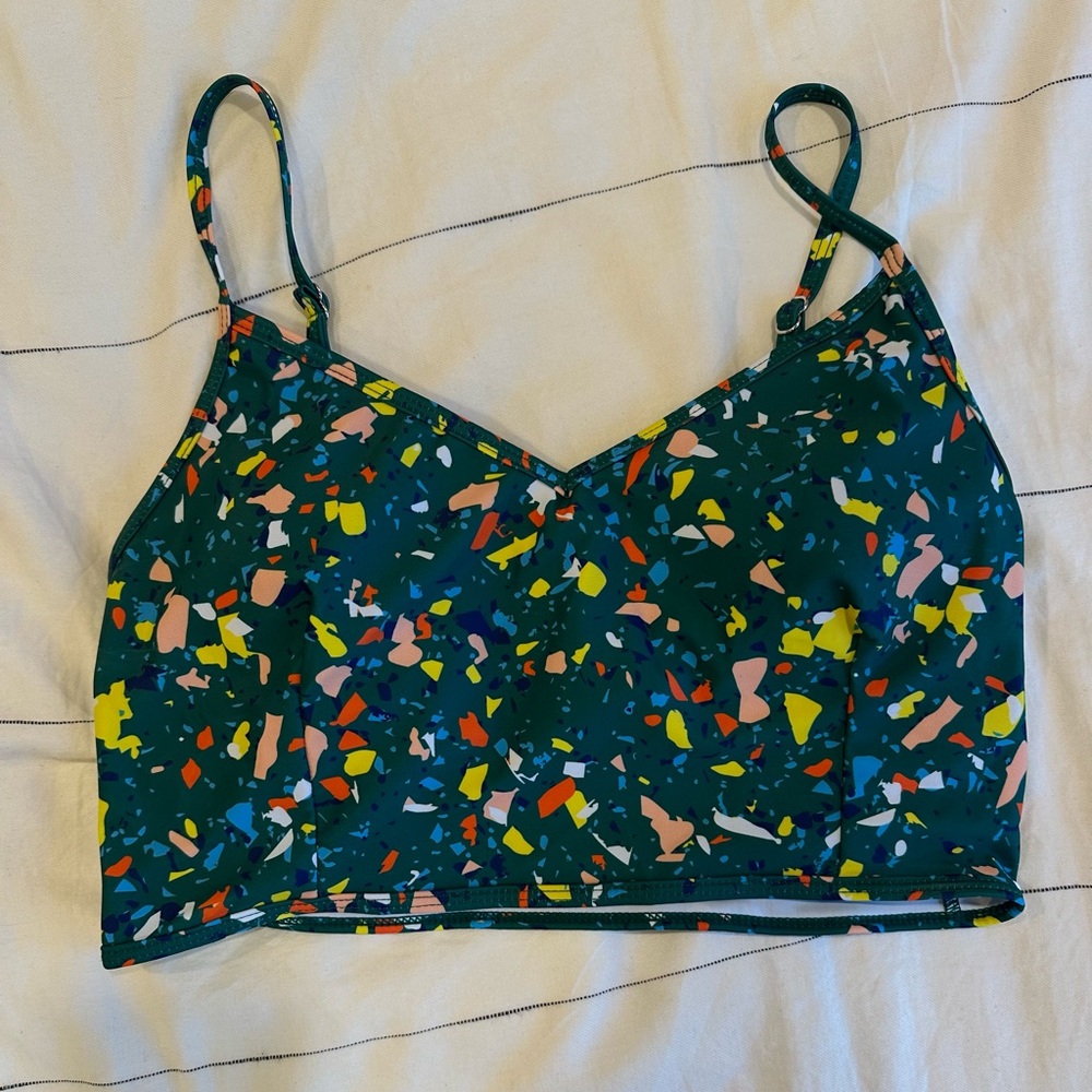 Kortni Jeane Vd Crop